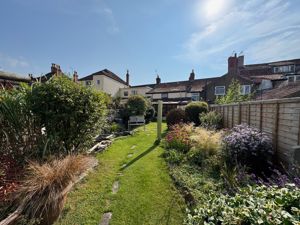 Garden at 19- click for photo gallery